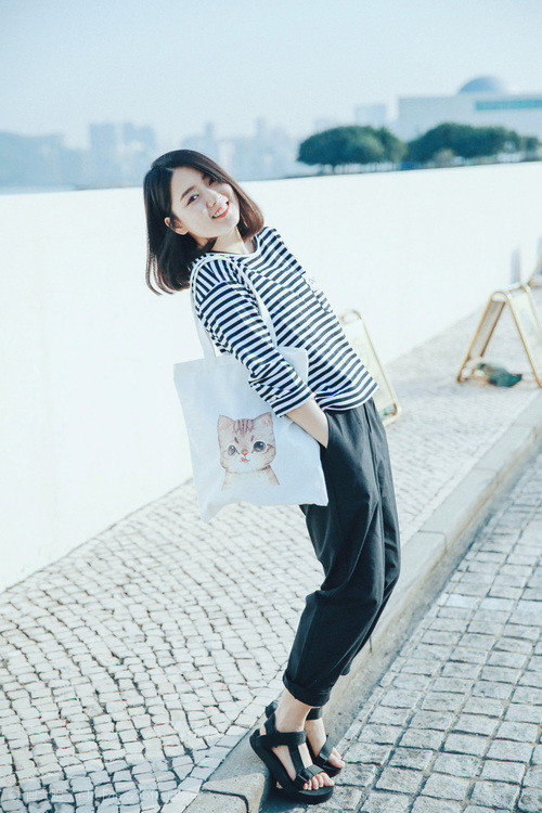 乐鱼体育App下载-一场激动人心的比赛结果让球迷欢欣鼓舞，一场激动人心的足球比赛优秀作文