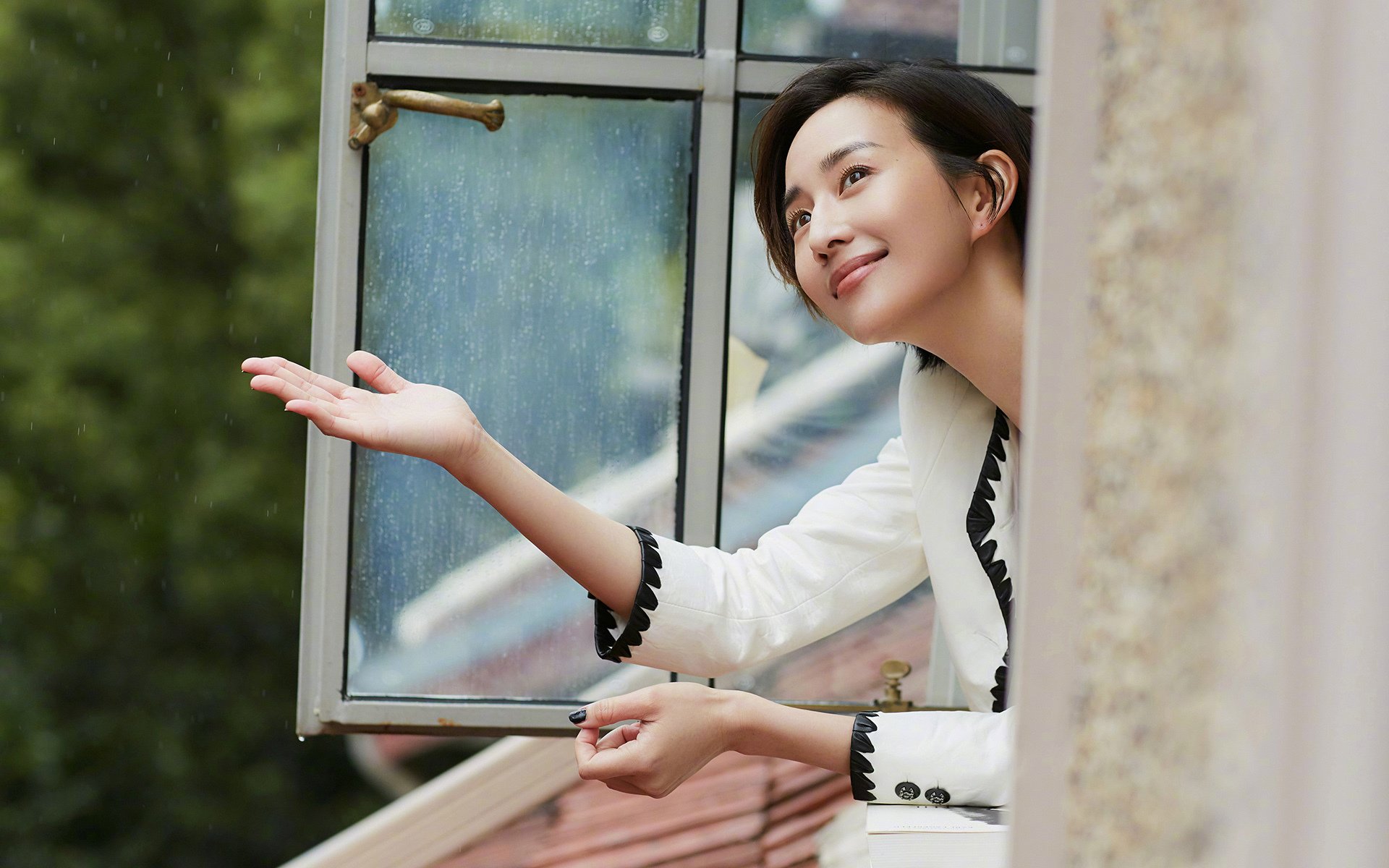 勇士在主场大胜雷霆，保持领先地位，2021年5月9日勇士vs雷霆