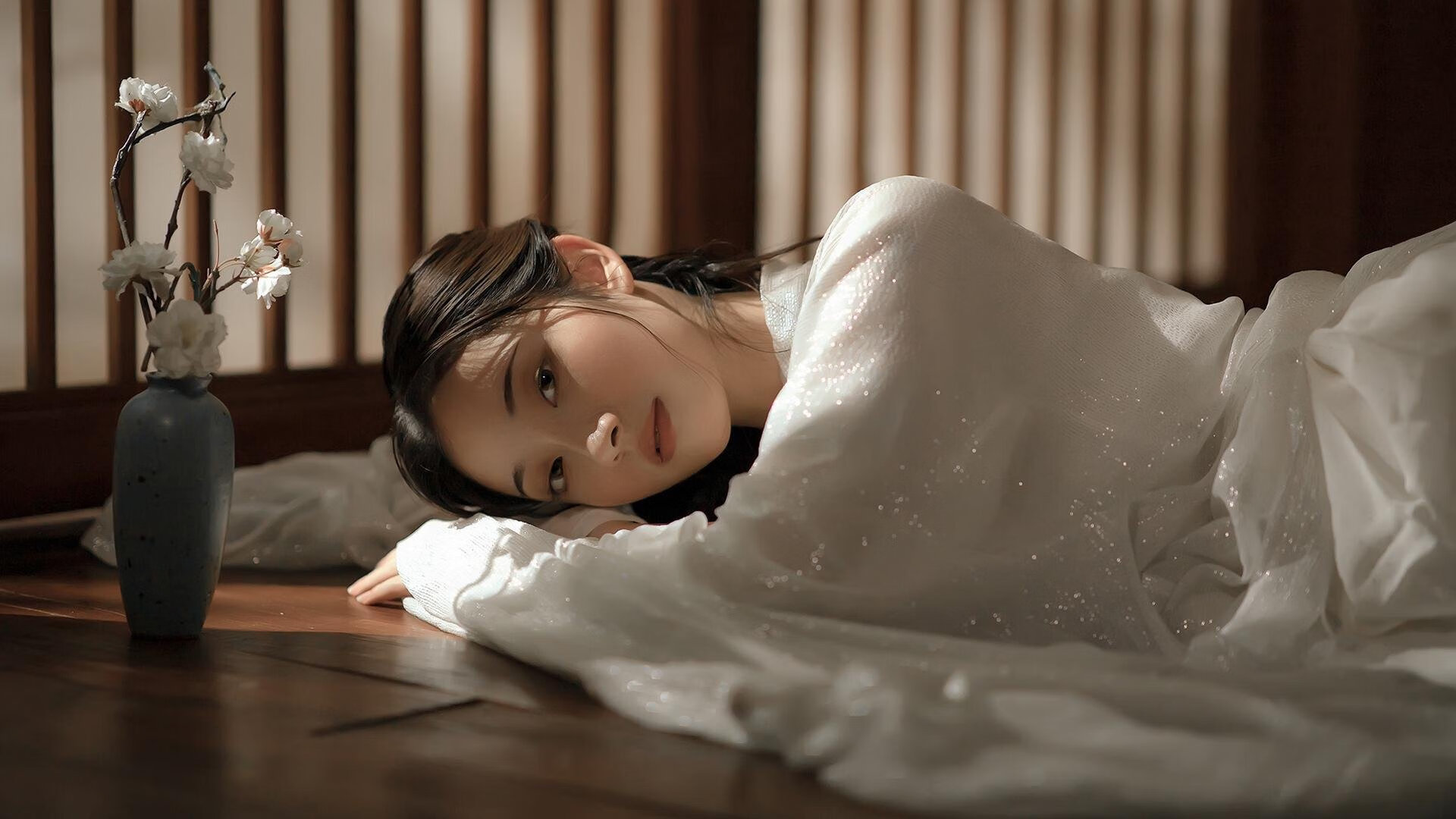 勇士在主场大胜雷霆，保持领先地位，勇士大胜雷霆 新闻