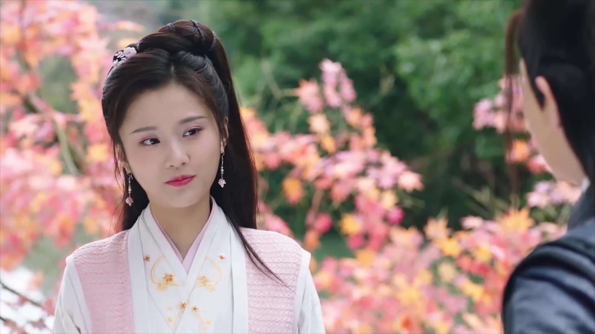 乐鱼电竞-爵士球队内线防守压力增大，爵士防守效率