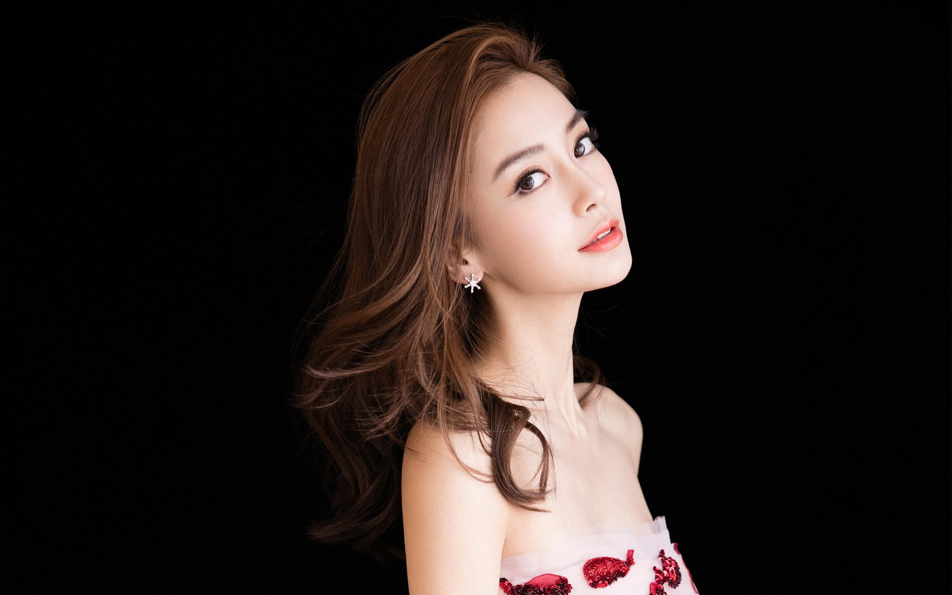 leyu.com-虽然奖牌数量有限，但稳定表现引发关注，虽然只获得了三等奖