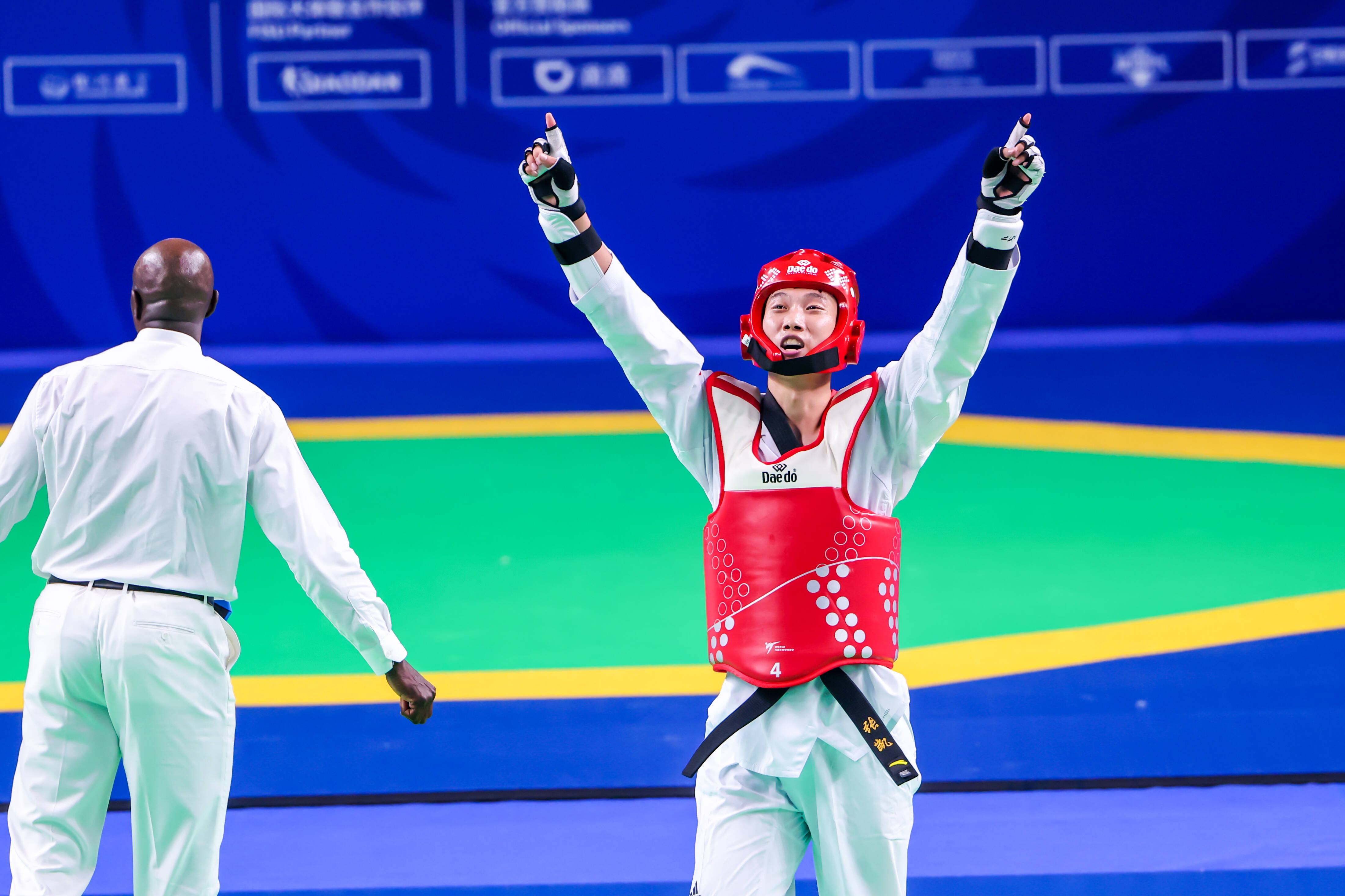 乐鱼体育:竞技与文化:运动员如何体现自身文化自信 乐鱼体育:竞技与文化:运动员如何体现自身文化自信