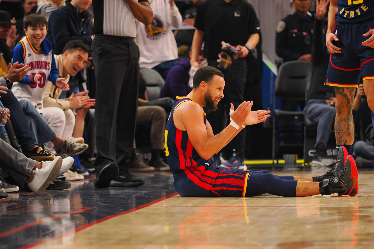 包含乐鱼体育:勇士队训练营:罗林斯展现防守技巧,争夺轮换位置的词条 包含乐鱼体育:勇士队训练营:罗林斯展现防守技巧,争夺轮换位置的词条