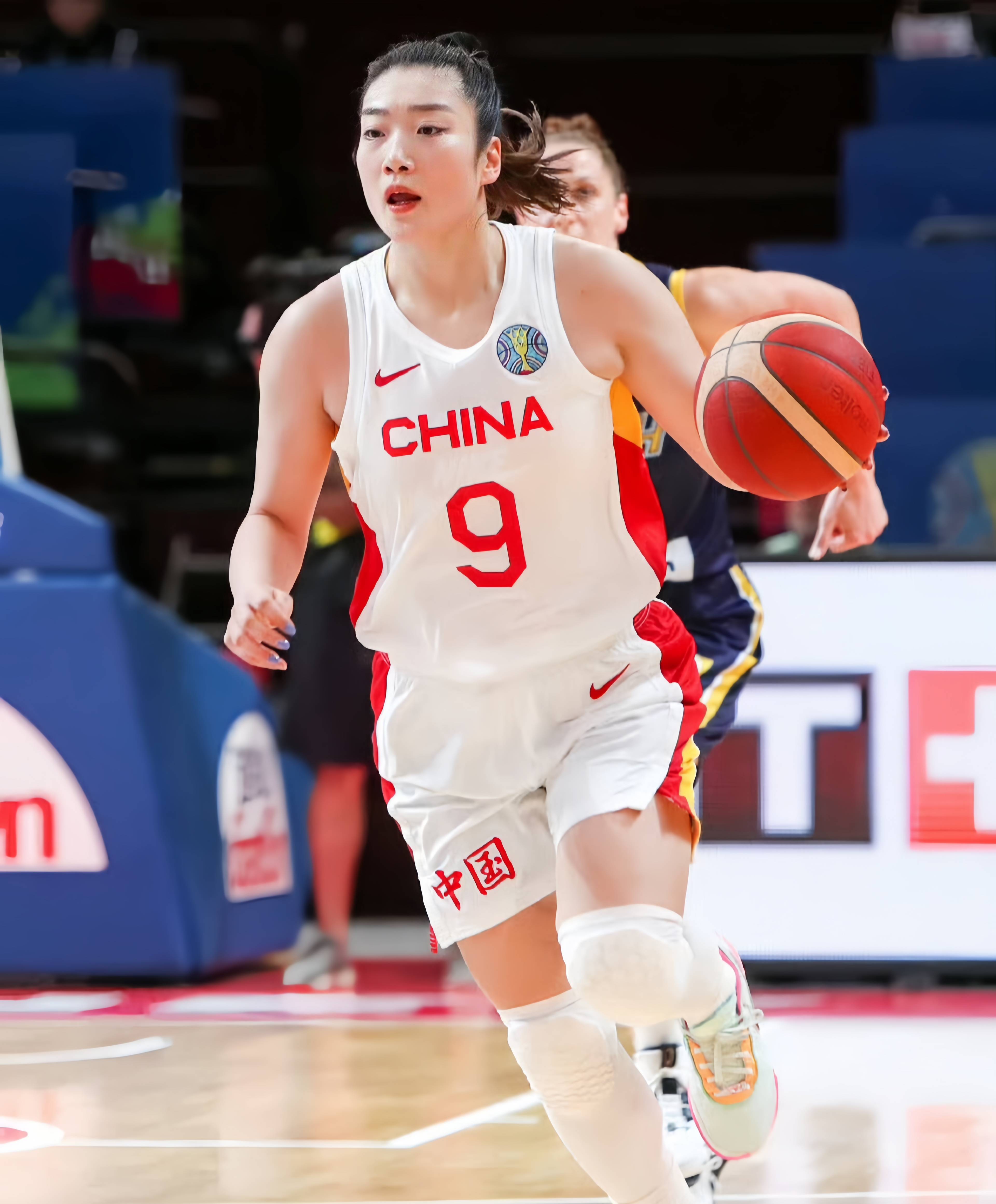 乐鱼体育：中国女篮奥运资格赛，全力以赴冲击奥运的简单介绍